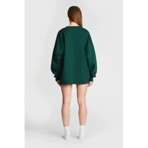 The Bar Sweatshirt <p>The Bar Sweatshirt delivers easy everyday styling, comfortable all-day wear, and easy everyday versatility.</p>