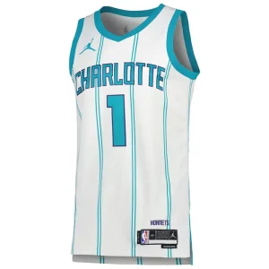 Lamelo Ball Jersey <p>A Lamelo Ball jersey with standout style and soft breathable fabric for everyday fan support.</p>