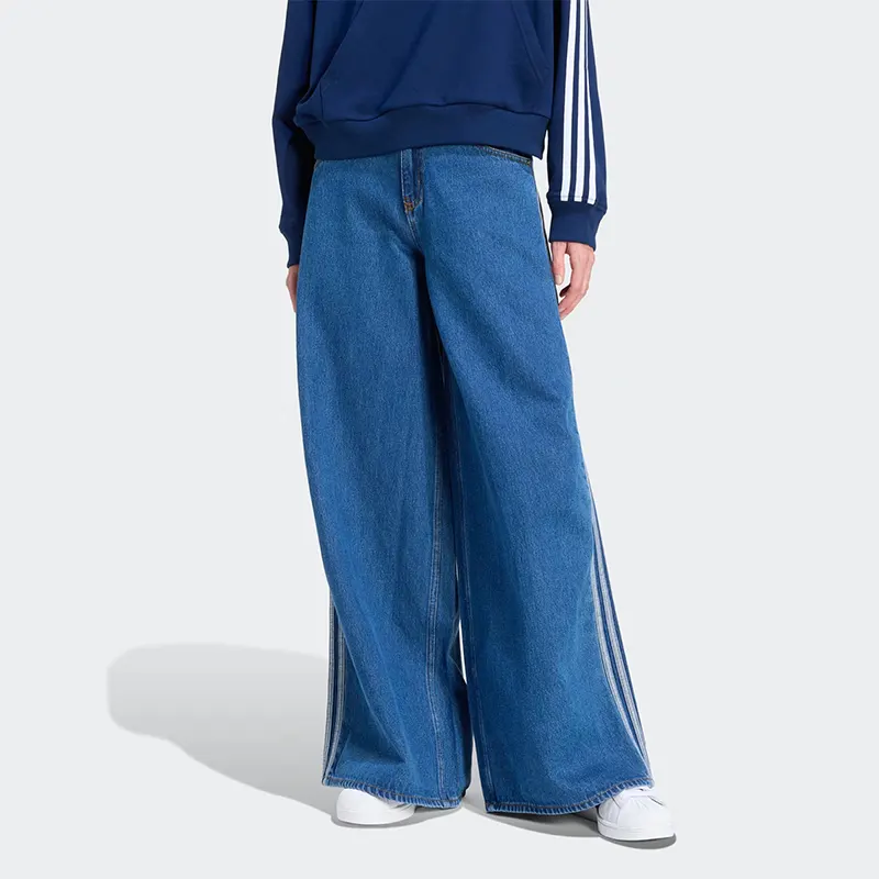 Untitled-2 Adidas Originals Womens Firebird Denim Track Top <p>An Adidas Originals Womens Firebird denim track top with distinctive design and comfortable fit.</p>