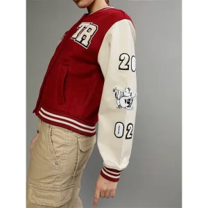 True Religion Jacket <p>True Religion Jacket delivers sport-inspired style, comfortable all-day wear, and easy everyday versatility.</p>