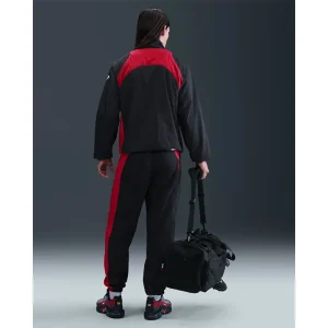 Areena Design <p>Nike Mens Total 90 Repel Soccer Track Jacket delivers weather-ready coverage in a versatile track jacket built for men fans, training days, and casual wear.</p> Nike Mens Total 90 Repel Soccer Track Jacket <p>Nike Mens Total 90 Repel Soccer Track Jacket delivers weather-ready coverage in a versatile track jacket built for men fans, training days, and casual wear.</p>