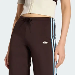 Adidas SLOUCHY STRAIGHT LEG PANTS <p>An Adidas slouchy straight leg pant with relaxed fit and comfortable fabric for everyday wear.</p>