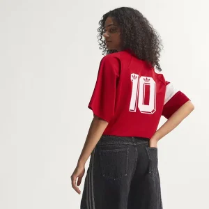 Adidas Chile Reconstructed Bringback Jersey <p>Adidas Chile Reconstructed Bringback Jersey revives classic football energy with retro-inspired details, lightweight comfort, and standout streetwear appeal.</p>