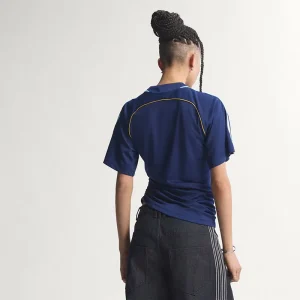 Adidas Argentina Reconstructed Bringback Jersey <p>Adidas Argentina Reconstructed Bringback Jersey revives classic football energy with retro-inspired details, lightweight comfort, and standout streetwear appeal.</p>
