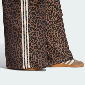 Areena Design <p>Adidas Womens Originals Firebird Pants delivers archive-inspired adidas style with a relaxed fit, versatile comfort, and an easy everyday look.</p> Adidas Womens Originals Firebird Pants <p>Adidas Womens Originals Firebird Pants delivers archive-inspired adidas style with a relaxed fit, versatile comfort, and an easy everyday look.</p>