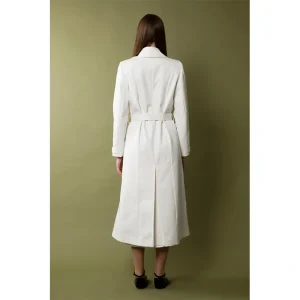 White Trench Coat <p>White trench coat with a clean, modern look and timeless structure. A standout layer that brings fresh polish to everyday outfits.</p>
