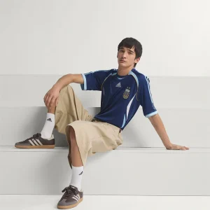 Areena Design <p>Adidas Argentina Away Jersey 2006 brings sports and fanwear styling to a comfortable jersey made for game days, fan events, training-inspired outfits, and casual weekends. Easy to style and strong for casual, fan, and streetwear outfits.</p> Adidas Argentina Away Jersey 2006 <p>Adidas Argentina Away Jersey 2006 brings sports and fanwear styling to a comfortable jersey made for game days, fan events, training-inspired outfits, and casual weekends. Easy to style and strong for casual, fan, and streetwear outfits.</p>