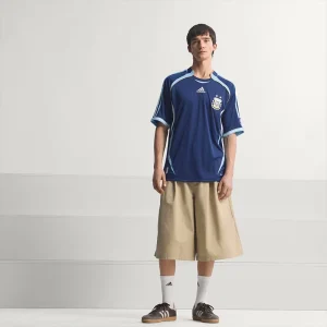 Areena Design <p>Adidas Argentina Away Jersey 2006 brings sports and fanwear styling to a comfortable jersey made for game days, fan events, training-inspired outfits, and casual weekends. Easy to style and strong for casual, fan, and streetwear outfits.</p> Adidas Argentina Away Jersey 2006 <p>Adidas Argentina Away Jersey 2006 brings sports and fanwear styling to a comfortable jersey made for game days, fan events, training-inspired outfits, and casual weekends. Easy to style and strong for casual, fan, and streetwear outfits.</p>