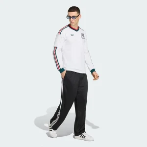 Areena Design <p>Adidas Mexico 26 Away Long Sleeve Jersey brings sports and fanwear styling to a comfortable jersey made for game days, fan events, training-inspired outfits, and casual weekends. Easy to style and strong for casual, fan, and streetwear outfits.</p> Adidas Mexico 26 Away Long Sleeve Jersey <p>Adidas Mexico 26 Away Long Sleeve Jersey brings sports and fanwear styling to a comfortable jersey made for game days, fan events, training-inspired outfits, and casual weekends. Easy to style and strong for casual, fan, and streetwear outfits.</p>