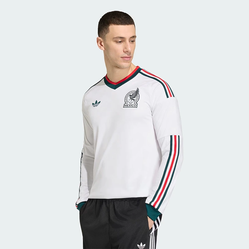 Adidas Mexico 26 Away Long Sleeve Jersey 6 Adidas Mexico 26 Away Long Sleeve Jersey <p>Adidas Mexico 26 Away Long Sleeve Jersey brings sports and fanwear styling to a comfortable jersey made for game days, fan events, training-inspired outfits, and casual weekends. Easy to style and strong for casual, fan, and streetwear outfits.</p>