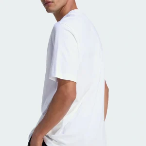 Areena Design Adidas Mexico DNA T-Shirt brings sports and fanwear styling to a comfortable shirt made for game days, fan events, training-inspired outfits, and casual weekends. Easy to style and strong for casual, fan, and streetwear outfits. Adidas Mexico DNA T-Shirt Adidas Mexico DNA T-Shirt brings sports and fanwear styling to a comfortable shirt made for game days, fan events, training-inspired outfits, and casual weekends. Easy to style and strong for casual, fan, and streetwear outfits.