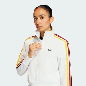 Areena Design <p>Adidas Tracksuit White delivers clean white athletic style, coordinated casual wear, and comfortable everyday versatility.</p> Adidas Tracksuit White <p>Adidas Tracksuit White delivers clean white athletic style, coordinated casual wear, and comfortable everyday versatility.</p>