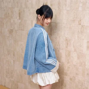 Areena Design <p>Adidas Women New Chinese Jacket brings women's everyday fashion to a comfortable jacket made for everyday outfits, casual layering, travel, and relaxed street style. Easy to style and strong for casual, fan, and streetwear outfits.</p> Adidas Women New Chinese Jacket <p>Adidas Women New Chinese Jacket brings women's everyday fashion to a comfortable jacket made for everyday outfits, casual layering, travel, and relaxed street style. Easy to style and strong for casual, fan, and streetwear outfits.</p>