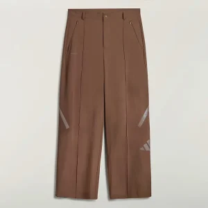 Areena Design <p>Adidas x entire studios Z.N.E. Uniform Pant Woven delivers distinctive fashion appeal with collaboration-inspired branding, making it a standout choice for modern wardrobes and everyday rotation.</p> Adidas x entire studios Z.N.E. Uniform Pant Woven <p>Adidas x entire studios Z.N.E. Uniform Pant Woven delivers distinctive fashion appeal with collaboration-inspired branding, making it a standout choice for modern wardrobes and everyday rotation.</p>