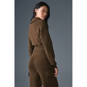 Areena Design <p>Alo Scholar Knit Cropped Full Zip Jacket delivers statement outerwear style with women-focused fit, layered outerwear function, making it a standout choice for cold-weather outfits and everyday rotation.</p> Alo Scholar Knit Cropped Full Zip Jacket <p>Alo Scholar Knit Cropped Full Zip Jacket delivers statement outerwear style with women-focused fit, layered outerwear function, making it a standout choice for cold-weather outfits and everyday rotation.</p>