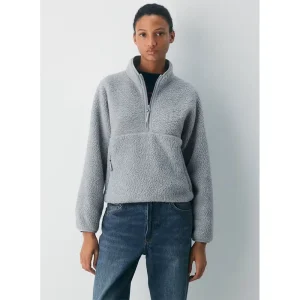 Areena Design <p>Aritzia Fleece Jacket delivers modern outerwear appeal, comfortable layering warmth, and versatile styling for everyday outfits.</p> Aritzia Fleece Jacket <p>Aritzia Fleece Jacket delivers modern outerwear appeal, comfortable layering warmth, and versatile styling for everyday outfits.</p>