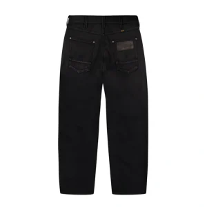 Areena Design <p>Avirex x Wrangler Suede Trucker Tracksuit delivers modern streetwear appeal, comfortable wear, and versatile everyday styling for everyday outfits.</p> Avirex x Wrangler Suede Trucker Tracksuit <p>Avirex x Wrangler Suede Trucker Tracksuit delivers modern streetwear appeal, comfortable wear, and versatile everyday styling for everyday outfits.</p>