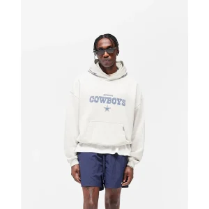 Areena Design <p>Dallas Cowboys x Represent Hoodie delivers comfortable streetwear energy with collaboration-inspired branding, team-inspired detailing, soft comfort feel, making it a standout choice for daily casual looks and everyday rotation.</p> Dallas Cowboys x Represent Hoodie <p>Dallas Cowboys x Represent Hoodie delivers comfortable streetwear energy with collaboration-inspired branding, team-inspired detailing, soft comfort feel, making it a standout choice for daily casual looks and everyday rotation.</p>