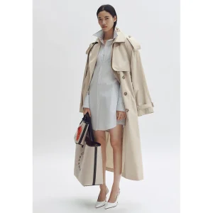 Areena Design <p>H&M x Stella McCartney Women's Oversized Trench Coat brings premium streetwear styling to a comfortable jacket made for streetwear rotations, layered outfits, and elevated casual styling. Easy to style and strong for casual, fan, and streetwear outfits.</p> H&M x Stella McCartney Women's Oversized Trench Coat <p>H&M x Stella McCartney Women's Oversized Trench Coat brings premium streetwear styling to a comfortable jacket made for streetwear rotations, layered outfits, and elevated casual styling. Easy to style and strong for casual, fan, and streetwear outfits.</p>