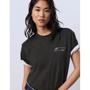 Areena Design <p>Jung Kook for Calvin Klein Logo Badge Black Relaxed T-Shirt delivers pop-culture appeal, comfortable wear, and statement styling in a standout black tone for everyday outfits.</p> Jung Kook for Calvin Klein Logo Badge Black Relaxed T-Shirt <p>Jung Kook for Calvin Klein Logo Badge Black Relaxed T-Shirt delivers pop-culture appeal, comfortable wear, and statement styling in a standout black tone for everyday outfits.</p>