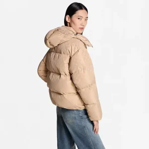 Areena Design <p>Louis Vuitton Monogram Puffer Jacket delivers statement outerwear style with layered outerwear function, making it a standout choice for cold-weather outfits and everyday rotation.</p> Louis Vuitton Monogram Puffer Jacket <p>Louis Vuitton Monogram Puffer Jacket delivers statement outerwear style with layered outerwear function, making it a standout choice for cold-weather outfits and everyday rotation.</p>