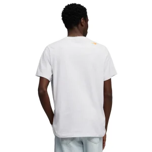 Areena Design <p>McLaren Small Logo T-Shirt delivers graphic streetwear character with motorsport identity, easy graphic styling, making it a standout choice for casual outfits and everyday rotation.</p> McLaren Small Logo T-Shirt <p>McLaren Small Logo T-Shirt delivers graphic streetwear character with motorsport identity, easy graphic styling, making it a standout choice for casual outfits and everyday rotation.</p>