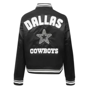 Areena Design <p>NFL Dallas Cowboys Pearls Women’s Rib Satin Jacket delivers game-day identity, comfortable statement layering, and versatile styling for everyday outfits.</p> NFL Dallas Cowboys Pearls Women’s Rib Satin Jacket <p>NFL Dallas Cowboys Pearls Women’s Rib Satin Jacket delivers game-day identity, comfortable statement layering, and versatile styling for everyday outfits.</p>