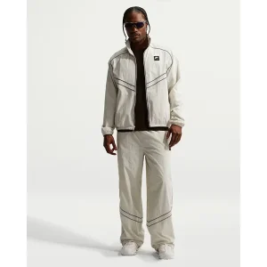 Areena Design <p>Nike Windbreaker Tracksuit delivers lightweight windbreaker style, sporty coordinated layering, and comfortable everyday versatility.</p> Nike Windbreaker Tracksuit <p>Nike Windbreaker Tracksuit delivers lightweight windbreaker style, sporty coordinated layering, and comfortable everyday versatility.</p>