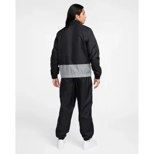 Areena Design <p>Nike Woven Tracksuit delivers coordinated athleisure style with collaboration-inspired branding, soft comfort feel, making it a standout choice for retro sporty looks and everyday rotation.</p> Nike Woven Tracksuit <p>Nike Woven Tracksuit delivers coordinated athleisure style with collaboration-inspired branding, soft comfort feel, making it a standout choice for retro sporty looks and everyday rotation.</p>