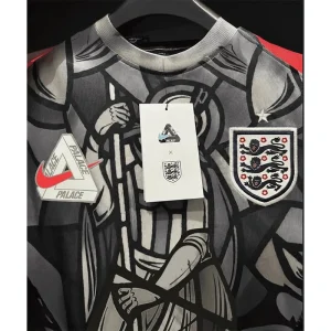 Areena Design <p>Nike x Palace Skateboards England Football Jersey delivers sport-inspired style, breathable comfort, and standout fan energy.</p> Nike x Palace Skateboards England Football Jersey <p>Nike x Palace Skateboards England Football Jersey delivers sport-inspired style, breathable comfort, and standout fan energy.</p>