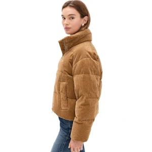 Areena Design <p>Polo Ralph Lauren Cord Puffer Jacket delivers modern outerwear appeal, comfortable layering warmth, and versatile styling for everyday outfits.</p> Polo Ralph Lauren Cord Puffer Jacket <p>Polo Ralph Lauren Cord Puffer Jacket delivers modern outerwear appeal, comfortable layering warmth, and versatile styling for everyday outfits.</p>