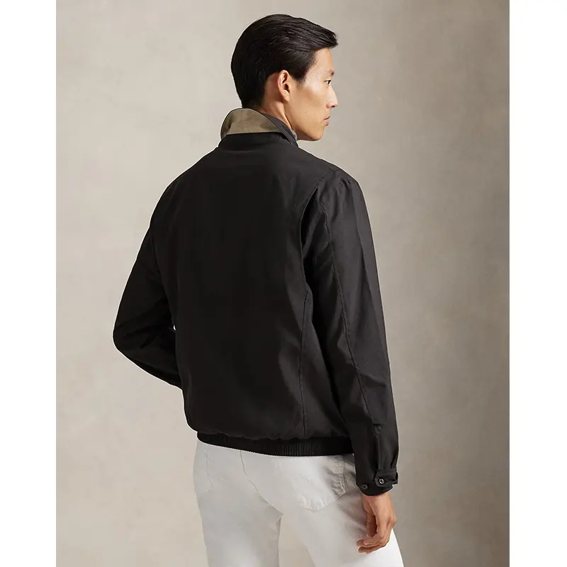 Ralph Lauren Windbreaker 2 Ralph Lauren Windbreaker <p>Ralph Lauren Windbreaker delivers lightweight weather-ready style, comfortable all-day wear, and versatile outfit styling.</p>