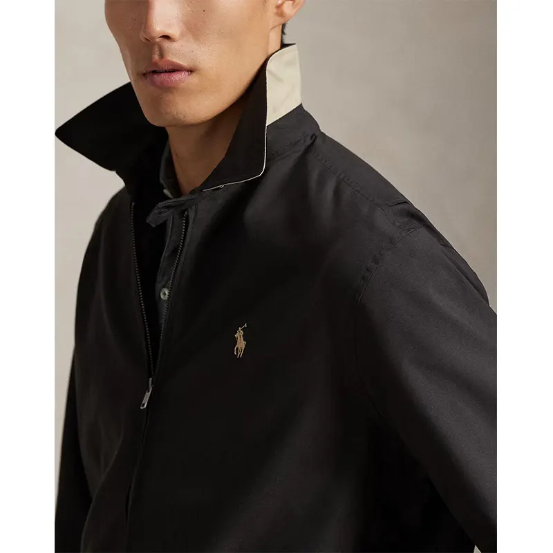 Ralph Lauren Windbreaker 3 Ralph Lauren Windbreaker <p>Ralph Lauren Windbreaker delivers lightweight weather-ready style, comfortable all-day wear, and versatile outfit styling.</p>