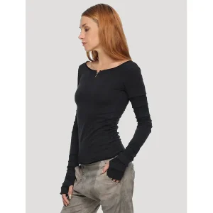 Areena Design <p>Slub Sweater brings cozy everyday style with a refined casual look, easy layering, and wearable comfort for cooler days.</p> Slub Sweater <p>Slub Sweater brings cozy everyday style with a refined casual look, easy layering, and wearable comfort for cooler days.</p>