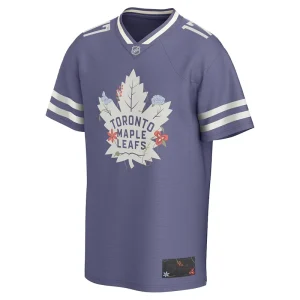 Areena Design <p>Toronto Maple Leafs Botanical Foundation Jersey delivers sport-inspired style, breathable comfort, and standout fan energy.</p> Toronto Maple Leafs Botanical Foundation Jersey <p>Toronto Maple Leafs Botanical Foundation Jersey delivers sport-inspired style, breathable comfort, and standout fan energy.</p>