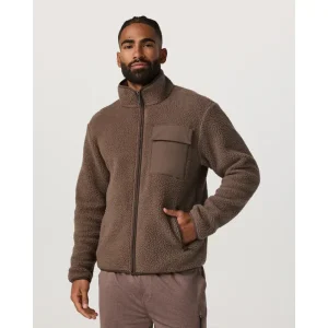 Areena Design <p>Vuori Fleece Jacket delivers modern outerwear appeal, comfortable layering warmth, and versatile styling for everyday outfits.</p> Vuori Fleece Jacket <p>Vuori Fleece Jacket delivers modern outerwear appeal, comfortable layering warmth, and versatile styling for everyday outfits.</p>