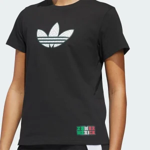 Areena Design Women's Adidas World Cup 26 Mexico Away Graphic Tee brings sports and fanwear styling to a comfortable shirt made for game days, fan events, training-inspired outfits, and casual weekends. Easy to style and strong for casual, fan, and streetwear outfits. Women's Adidas World Cup 26 Mexico Away Graphic Tee Women's Adidas World Cup 26 Mexico Away Graphic Tee brings sports and fanwear styling to a comfortable shirt made for game days, fan events, training-inspired outfits, and casual weekends. Easy to style and strong for casual, fan, and streetwear outfits.
