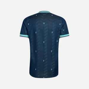 Areena Design <p>ADIDAS FIFA GERMANY '26 HOME AUTHENTIC JERSEY delivers match-day football style and collectible supporter energy, inspired by Germany football heritage and global football culture. A versatile jersey for match days, streetwear looks, travel and everyday casual wear.</p> ADIDAS FIFA GERMANY '26 HOME AUTHENTIC JERSEY <p>ADIDAS FIFA GERMANY '26 HOME AUTHENTIC JERSEY delivers match-day football style and collectible supporter energy, inspired by Germany football heritage and global football culture. A versatile jersey for match days, streetwear looks, travel and everyday casual wear.</p>