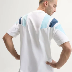Areena Design <p><strong>Adidas FIFA World Cup 26 Argentina EQT Tee</strong> brings football-inspired style into match days, casual outfits, travel and gifting. Pair it with shorts, denim, cargos, track pants or a light overshirt for an easy supporter look.</p> Adidas FIFA World Cup 26 Argentina EQT Tee <p><strong>Adidas FIFA World Cup 26 Argentina EQT Tee</strong> brings football-inspired style into match days, casual outfits, travel and gifting. Pair it with shorts, denim, cargos, track pants or a light overshirt for an easy supporter look.</p>