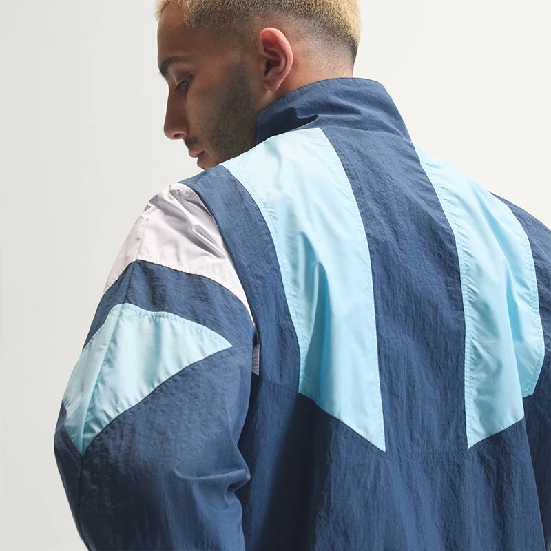 Adidas FIFA World Cup 26 Argentina EQT Track Top 1 Adidas FIFA World Cup 26 Argentina EQT Track Top <p><strong>Adidas FIFA World Cup 26 Argentina EQT Track Top</strong> brings football-inspired style into match days, casual outfits, travel and gifting. Pair it with denim, cargos, joggers, track pants or clean sneakers for an easy supporter look.</p>