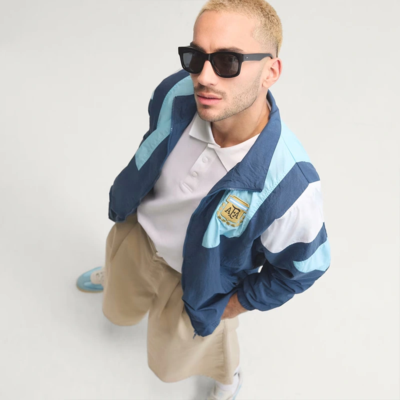 Adidas FIFA World Cup 26 Argentina EQT Track Top Adidas FIFA World Cup 26 Argentina EQT Track Top <p><strong>Adidas FIFA World Cup 26 Argentina EQT Track Top</strong> brings football-inspired style into match days, casual outfits, travel and gifting. Pair it with denim, cargos, joggers, track pants or clean sneakers for an easy supporter look.</p>
