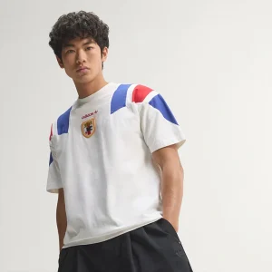 Areena Design <p><strong>Adidas FIFA World Cup 26 Japan EQT Tee</strong> brings football-inspired style into match days, casual outfits, travel and gifting. Pair it with shorts, denim, cargos, track pants or a light overshirt for an easy supporter look.</p> Adidas FIFA World Cup 26 Japan EQT Tee <p><strong>Adidas FIFA World Cup 26 Japan EQT Tee</strong> brings football-inspired style into match days, casual outfits, travel and gifting. Pair it with shorts, denim, cargos, track pants or a light overshirt for an easy supporter look.</p>