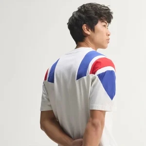 Areena Design <p><strong>Adidas FIFA World Cup 26 Japan EQT Tee</strong> brings football-inspired style into match days, casual outfits, travel and gifting. Pair it with shorts, denim, cargos, track pants or a light overshirt for an easy supporter look.</p> Adidas FIFA World Cup 26 Japan EQT Tee <p><strong>Adidas FIFA World Cup 26 Japan EQT Tee</strong> brings football-inspired style into match days, casual outfits, travel and gifting. Pair it with shorts, denim, cargos, track pants or a light overshirt for an easy supporter look.</p>
