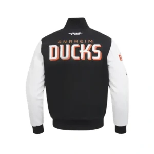 Areena Design <p>Anaheim Ducks Classic Varsity Jacket adds a clean outerwear look with easy layering, streetwear appeal, and versatile styling for casual days, events, travel, or seasonal outfits.</p> Anaheim Ducks Classic Varsity Jacket <p>Anaheim Ducks Classic Varsity Jacket adds a clean outerwear look with easy layering, streetwear appeal, and versatile styling for casual days, events, travel, or seasonal outfits.</p>