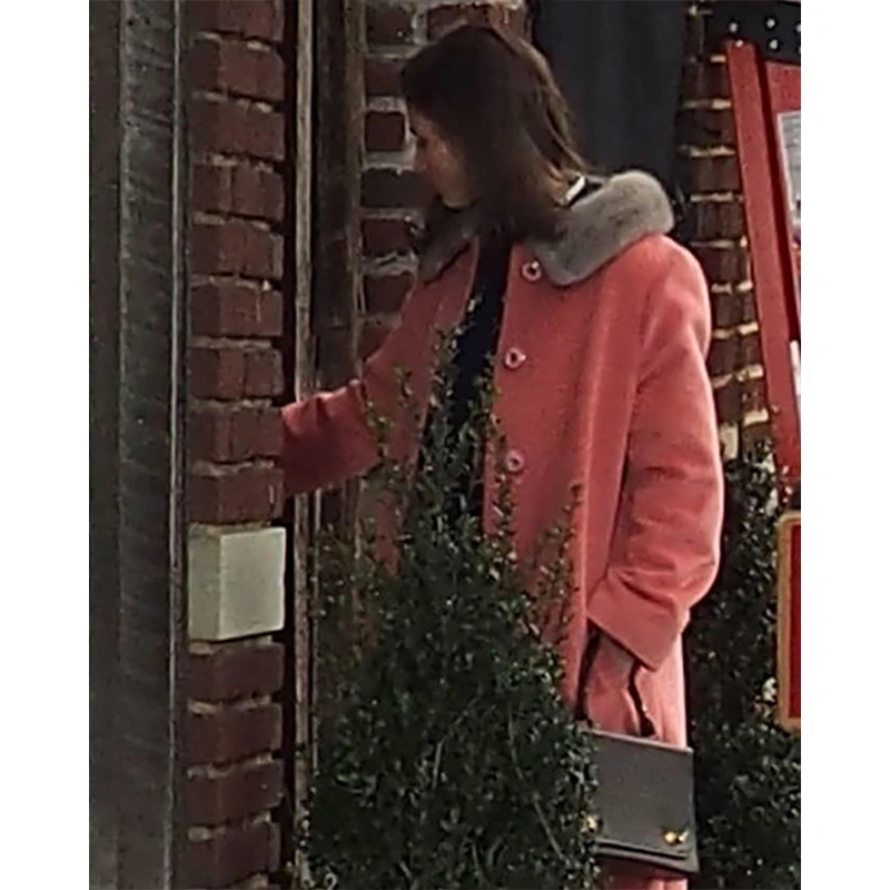 Eileen Dunlop Pink Coat Eileen Dunlop Pink Coat <p>Eileen Dunlop Pink Coat delivers protective cold-weather style, comfortable all-day wear, and easy everyday versatility.</p>