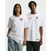 Areena Design <p>England x Palace Grey T-Shirt adds an easy everyday top to your wardrobe with clean, versatile styling. It is ideal for casual outfits, training-inspired looks, layered streetwear, and warm-weather styling.</p> England x Palace T-Shirt <p>England x Palace Grey T-Shirt adds an easy everyday top to your wardrobe with clean, versatile styling. It is ideal for casual outfits, training-inspired looks, layered streetwear, and warm-weather styling.</p>