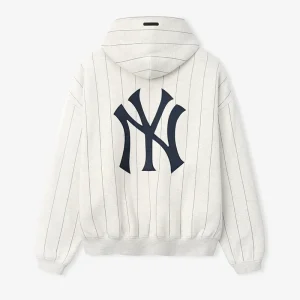 Areena Design <p>Essentials Yankees Sport Hoodie delivers soft layering style with relaxed supporter comfort, inspired by New York Yankees-inspired baseball heritage. A versatile sport hoodie for match days, streetwear looks, travel and everyday casual wear.</p> Essentials Yankees Sport Hoodie <p>Essentials Yankees Sport Hoodie delivers soft layering style with relaxed supporter comfort, inspired by New York Yankees-inspired baseball heritage. A versatile sport hoodie for match days, streetwear looks, travel and everyday casual wear.</p>