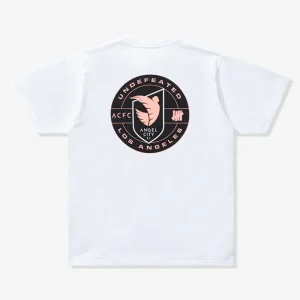 Areena Design <p>FIFA UNDEFEATED X USSF X NWSL ANGEL CITY FC S/S TEE delivers graphic fan style with easy everyday wearability, inspired by U.S. Soccer federation culture and Angel City FC supporter culture. A versatile short-sleeve tee for match days, streetwear looks, travel and everyday casual wear.</p> FIFA UNDEFEATED X USSF X NWSL ANGEL CITY FC S/S TEE <p>FIFA UNDEFEATED X USSF X NWSL ANGEL CITY FC S/S TEE delivers graphic fan style with easy everyday wearability, inspired by U.S. Soccer federation culture and Angel City FC supporter culture. A versatile short-sleeve tee for match days, streetwear looks, travel and everyday casual wear.</p>
