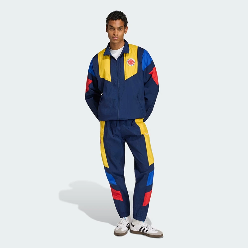 FIFA World Cup 26 Colombia EQT Track Top 2 Adidas FIFA World Cup 26 Colombia EQT Track Top <p><strong>Adidas FIFA World Cup 26 Colombia EQT Track Top</strong> brings football-inspired style into match days, casual outfits, travel and gifting. Pair it with denim, cargos, joggers, track pants or clean sneakers for an easy supporter look.</p>