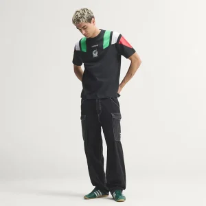 Areena Design <p><strong>Adidas FIFA World Cup 26 Mexico EQT Tee</strong> brings football-inspired style into match days, casual outfits, travel and gifting. Pair it with shorts, denim, cargos, track pants or a light overshirt for an easy supporter look.</p> Adidas FIFA World Cup 26 Mexico EQT Tee <p><strong>Adidas FIFA World Cup 26 Mexico EQT Tee</strong> brings football-inspired style into match days, casual outfits, travel and gifting. Pair it with shorts, denim, cargos, track pants or a light overshirt for an easy supporter look.</p>